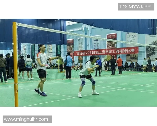 广州羽毛球队状态揭秘：羽毛球巨献背后的努力与坚持