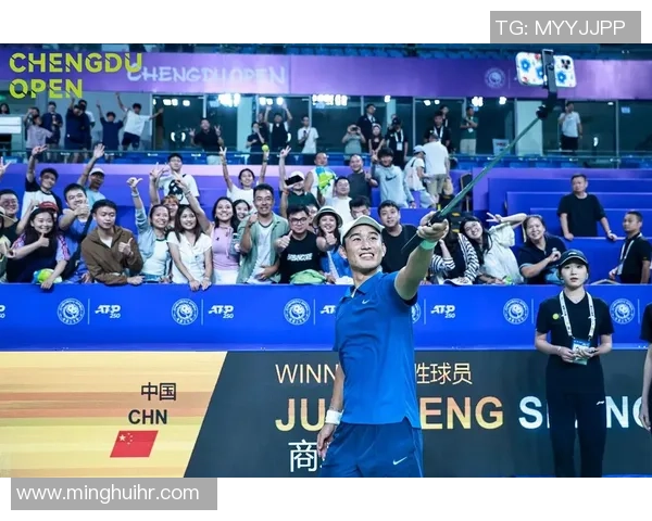 成都网球队荣登全国网球意识排行榜第二名引发热议